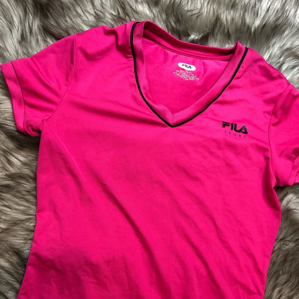 FILA workout shirt